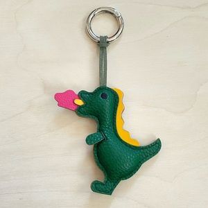🌙Forever 21 Green Dragon Keychain